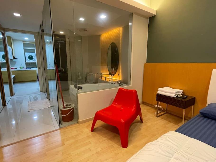 Stylish Romantic Couples Getaway At Kl City 1419 Kuala Lumpur Luaran gambar